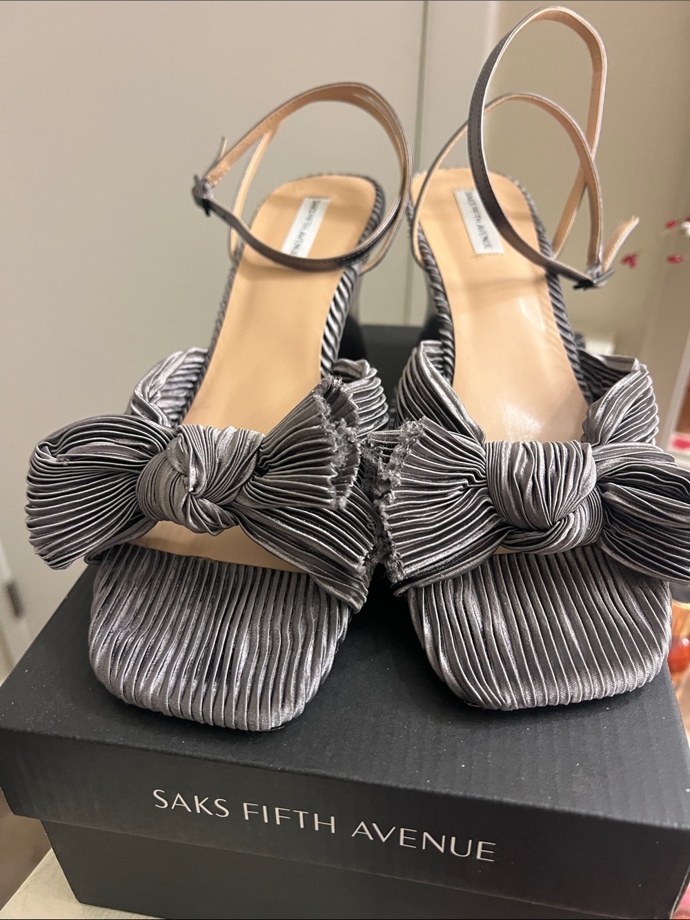 Saks Fifth Avenue Pleated Bow Slingback Sandals in Gray